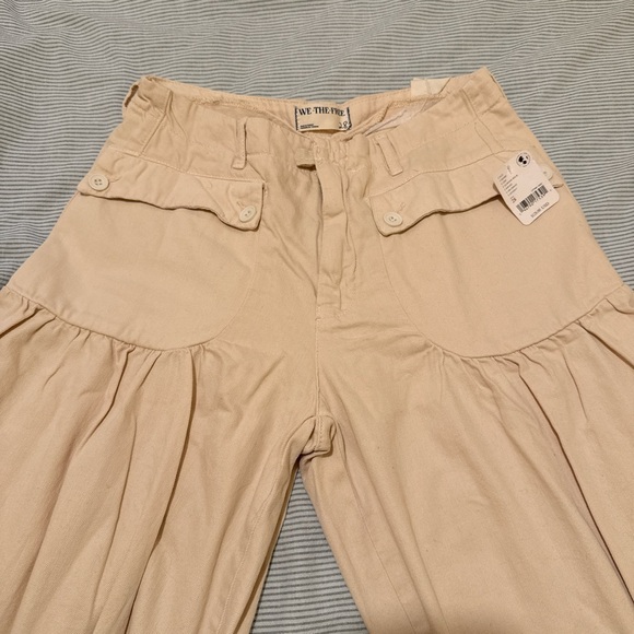 Free People We The Free Lotus Balloon Jeans - Picture 2 of 5